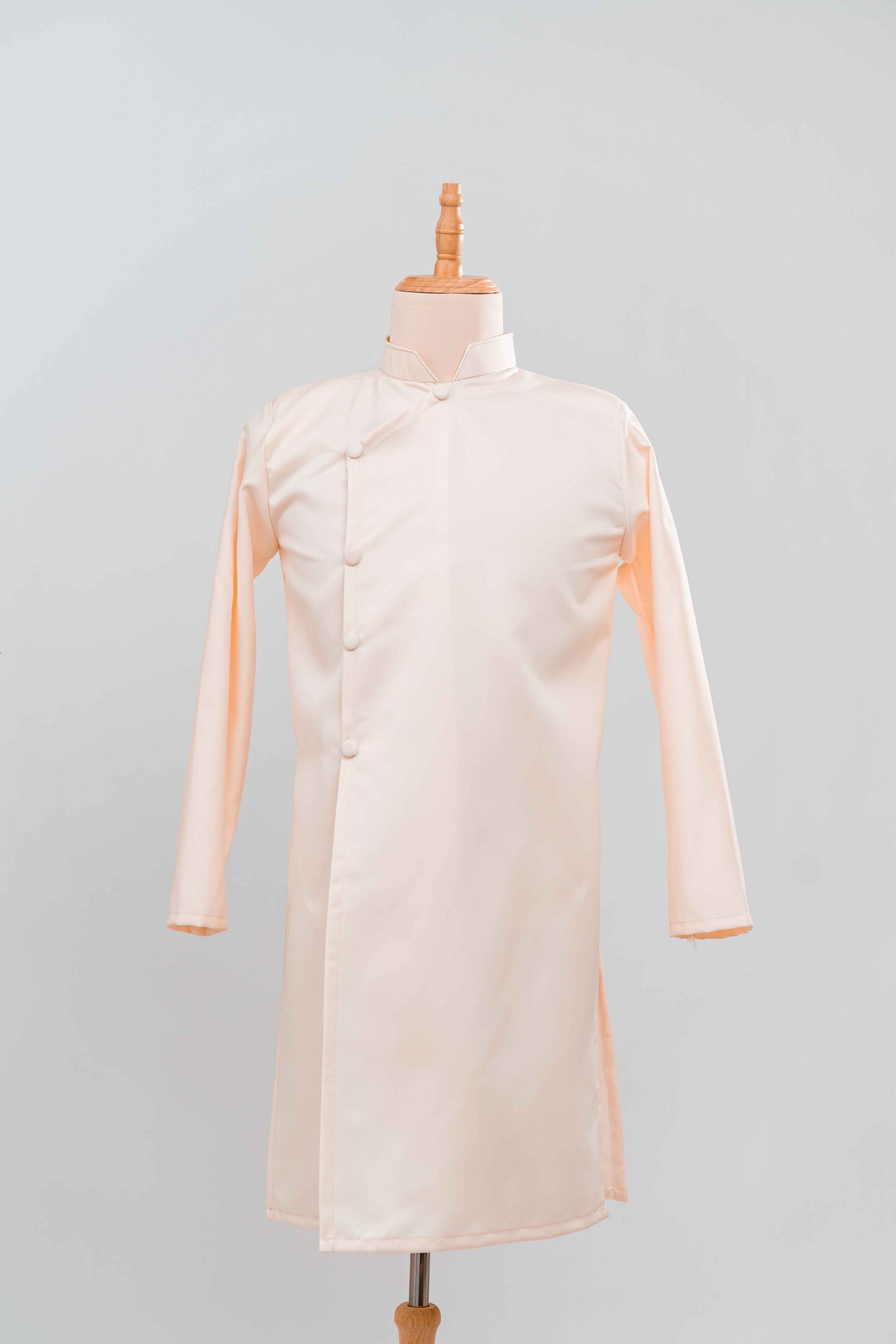 tlpc ao dai105160 áo dài bưng quả nam màu vàng nhạt trơn