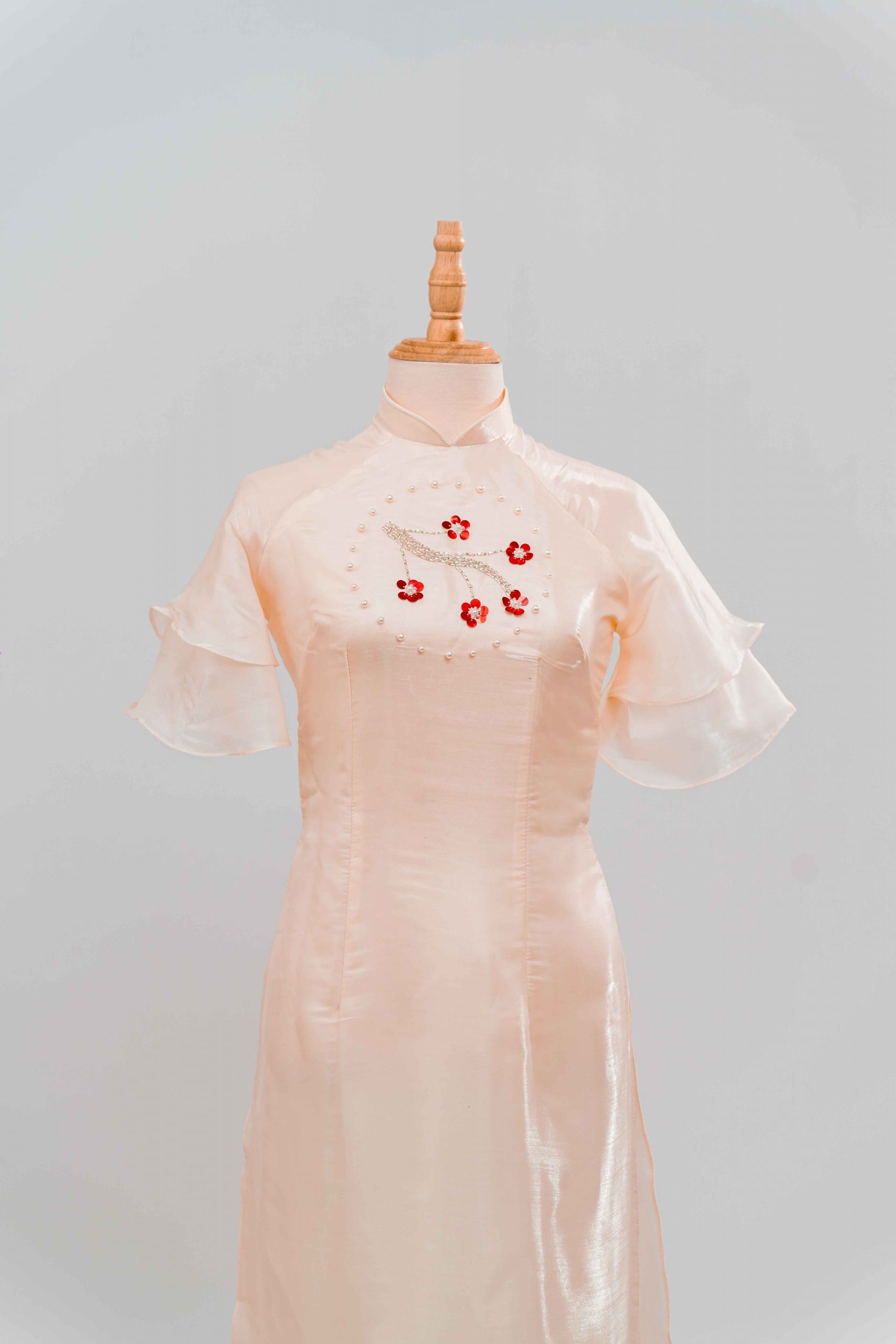 tlpc ao dai105288 áo dài bưng quả nữ màu vàng nhạt